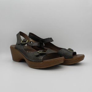 Dansko Pewter Metallic Strappy Sandals (Size 40 EU)